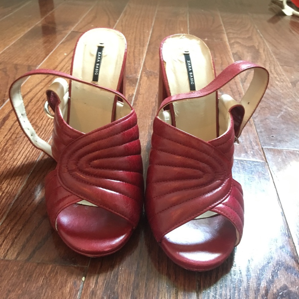 Zara Red Shiny Sandal Heels, EU39/about 8.5 US